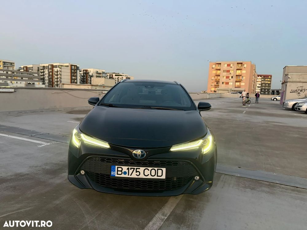 TOYOTA Corolla 2022 — imagine 3