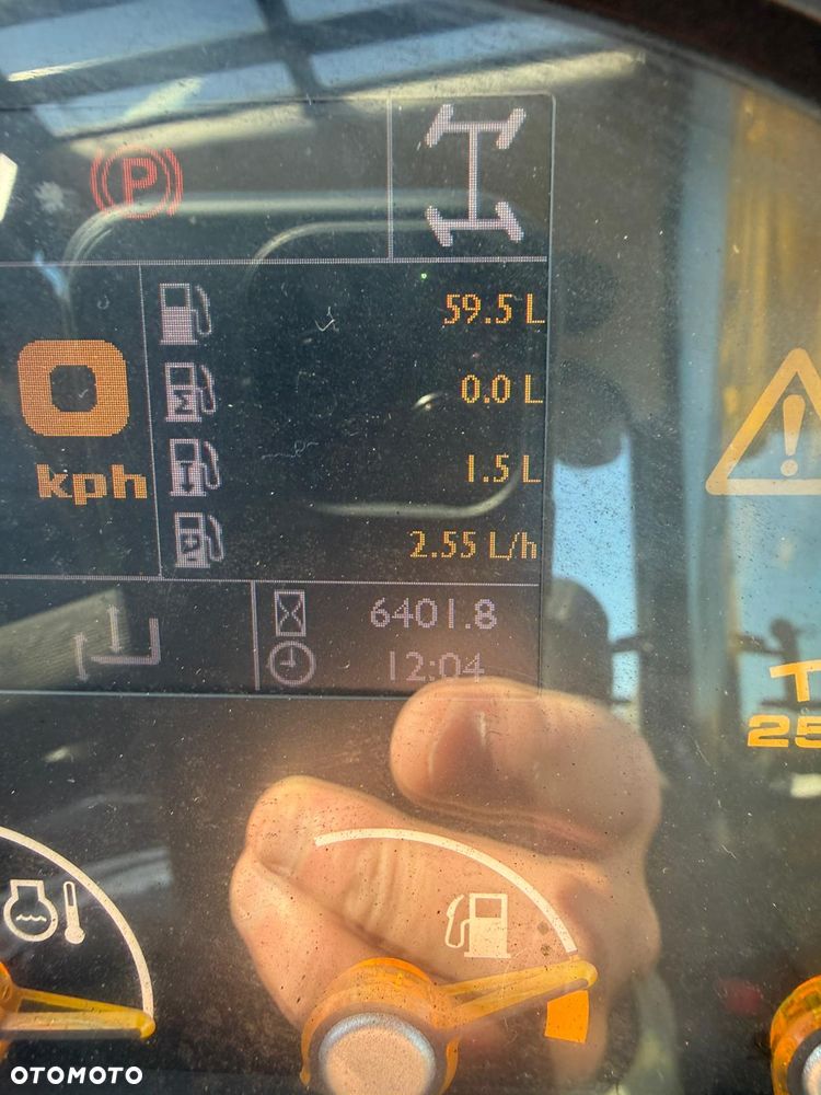 JCB Ładowarka teleskopowa Jcb 531-70 AGRI PLUS 2014 ROK Bardzo dobrze utrzymana 7 Metrów 3,1 Tony Klimatyzacja Ładna ładowarka - 9