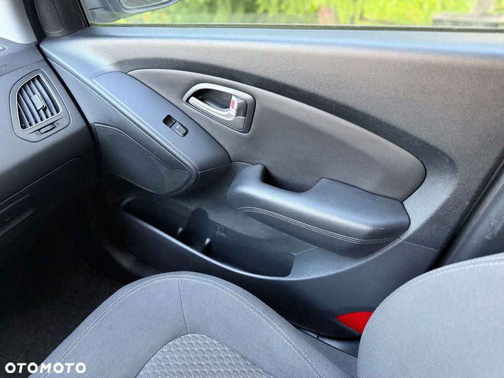 Hyundai ix35 1.6 GDI Classic 2WD - 25