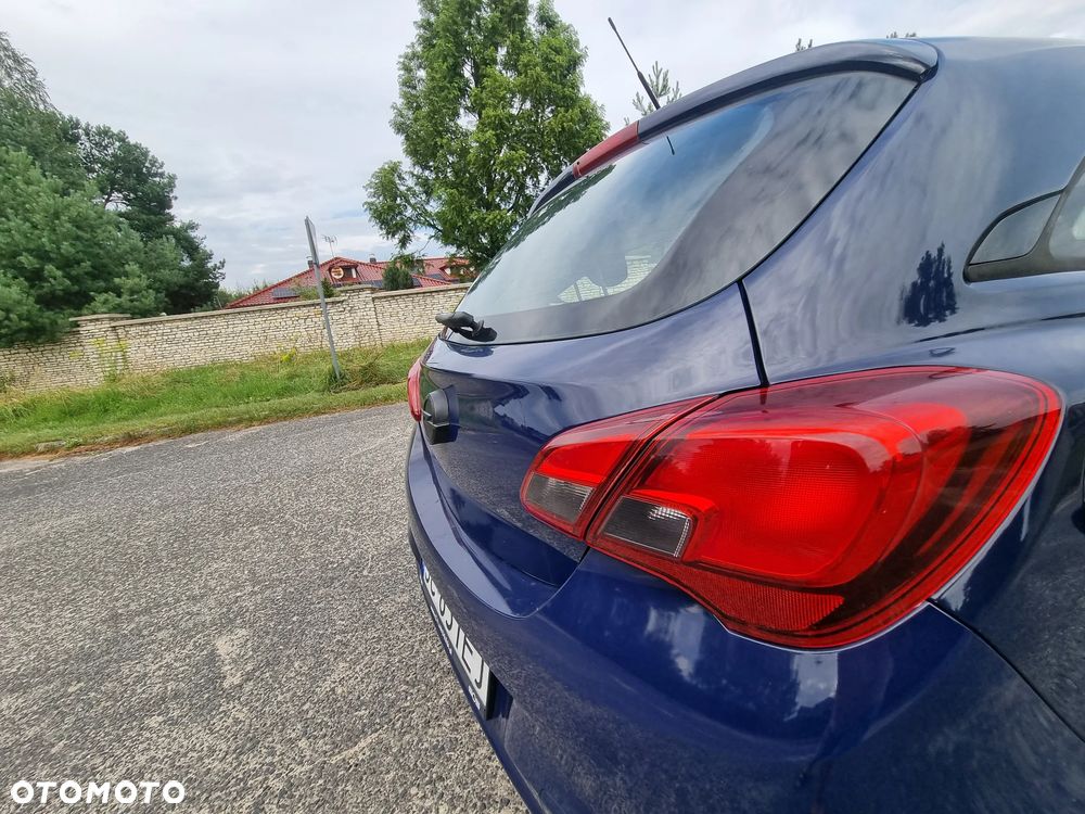 Opel Corsa 1.2 16V Edition / Active - 12