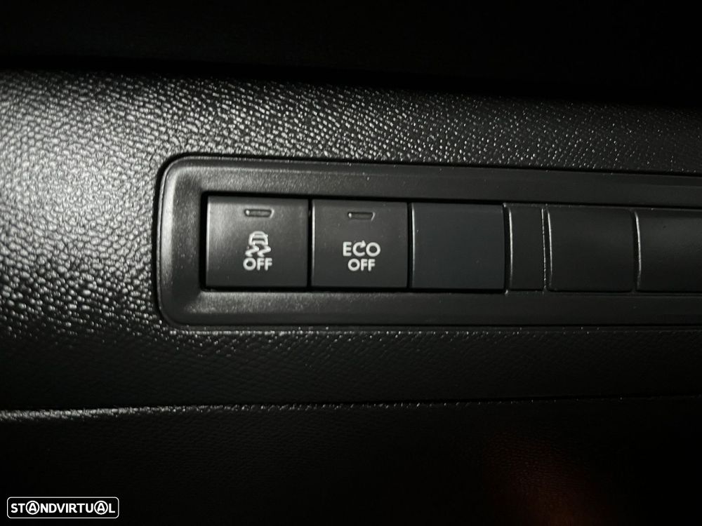 Peugeot 308 PureTech 130 GPF Stop & Start Allure - 19