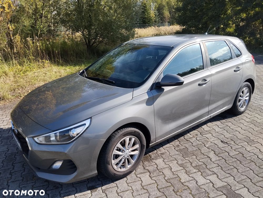 Hyundai i30 1.4 Classic + - 4