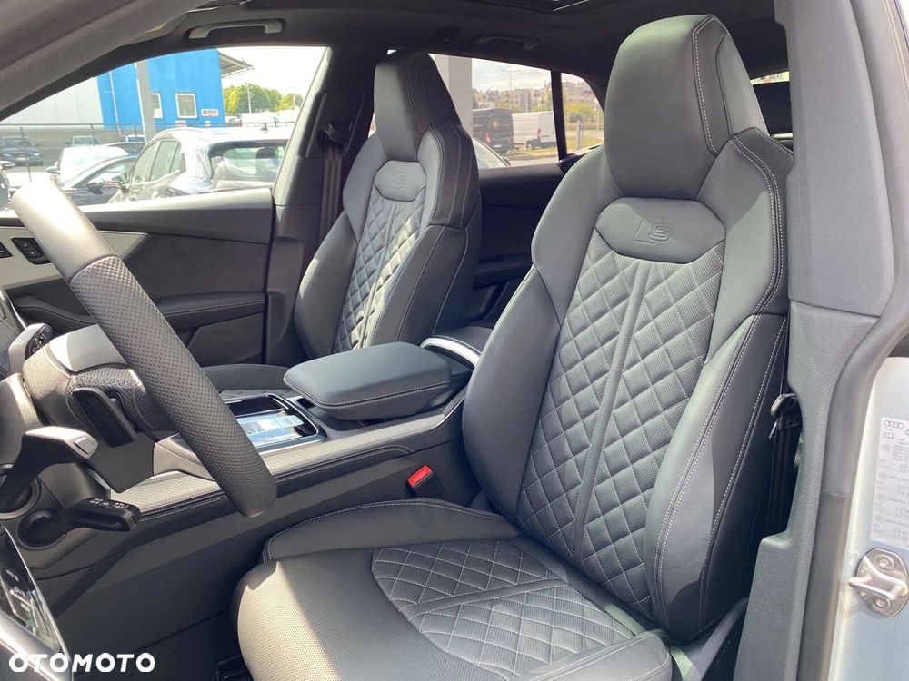 Audi Q8 - 21