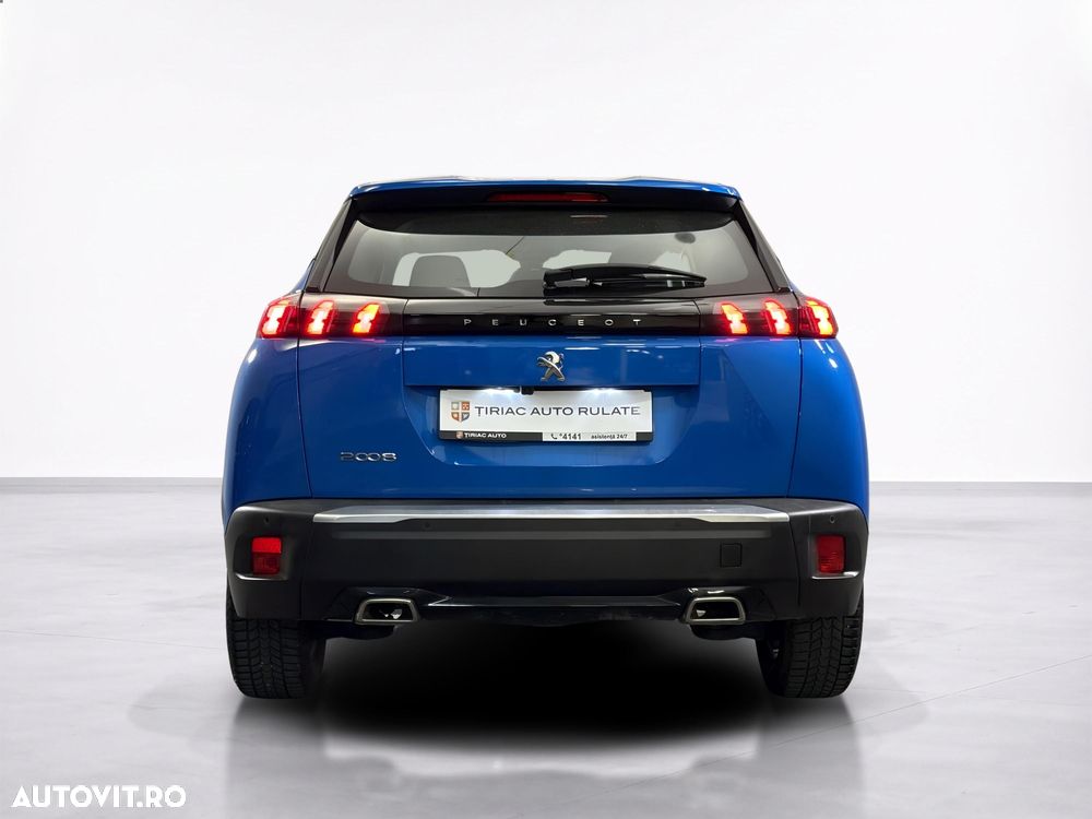 Peugeot 2008 - 5