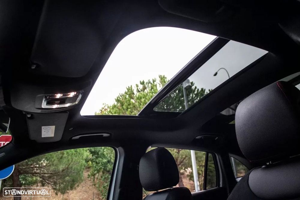 Mercedes-Benz GLA 250 e AMG Line - 50