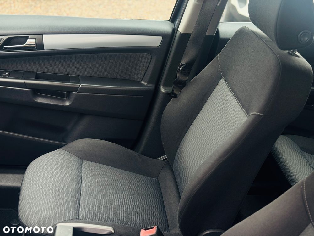 Opel Zafira 1.8 Edition Plus - 13