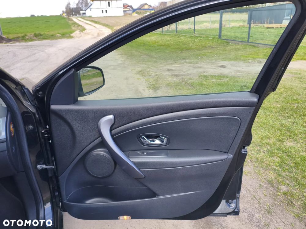 Renault Megane ENERGY dCi 110 GT LINE - 14