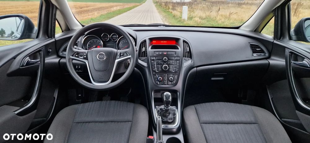 Opel Astra 1.6 Style - 28