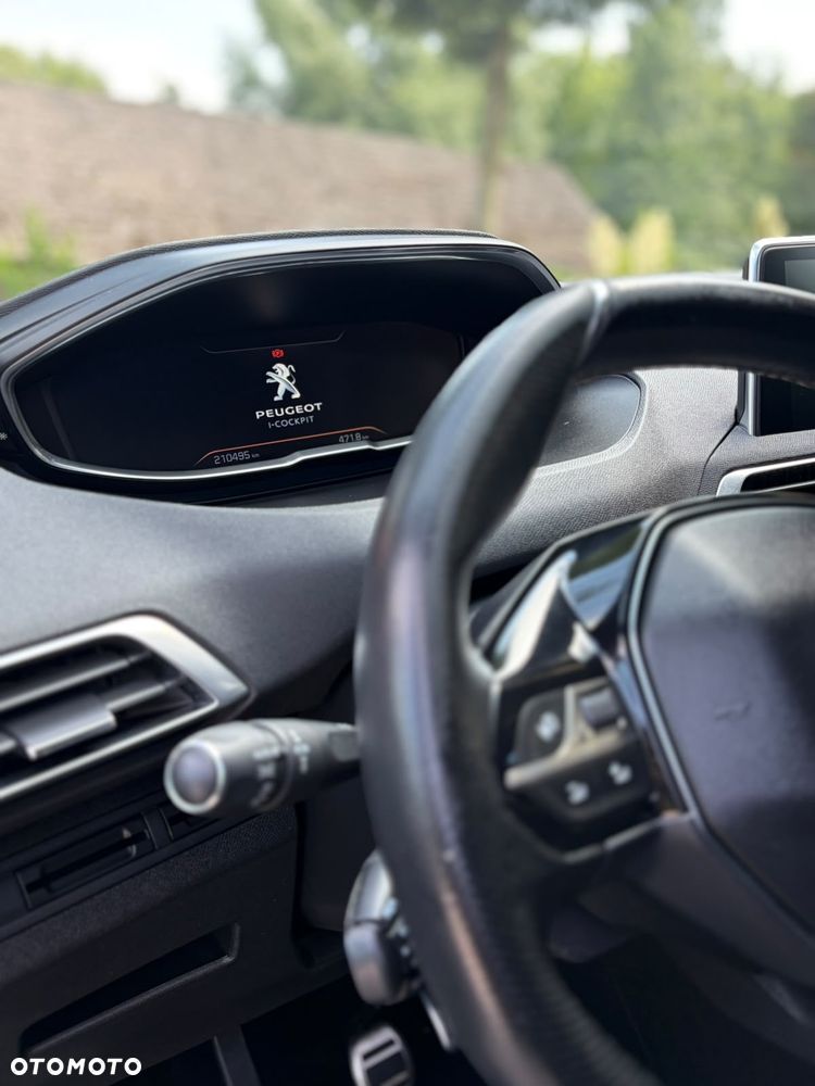 Peugeot 5008 - 6