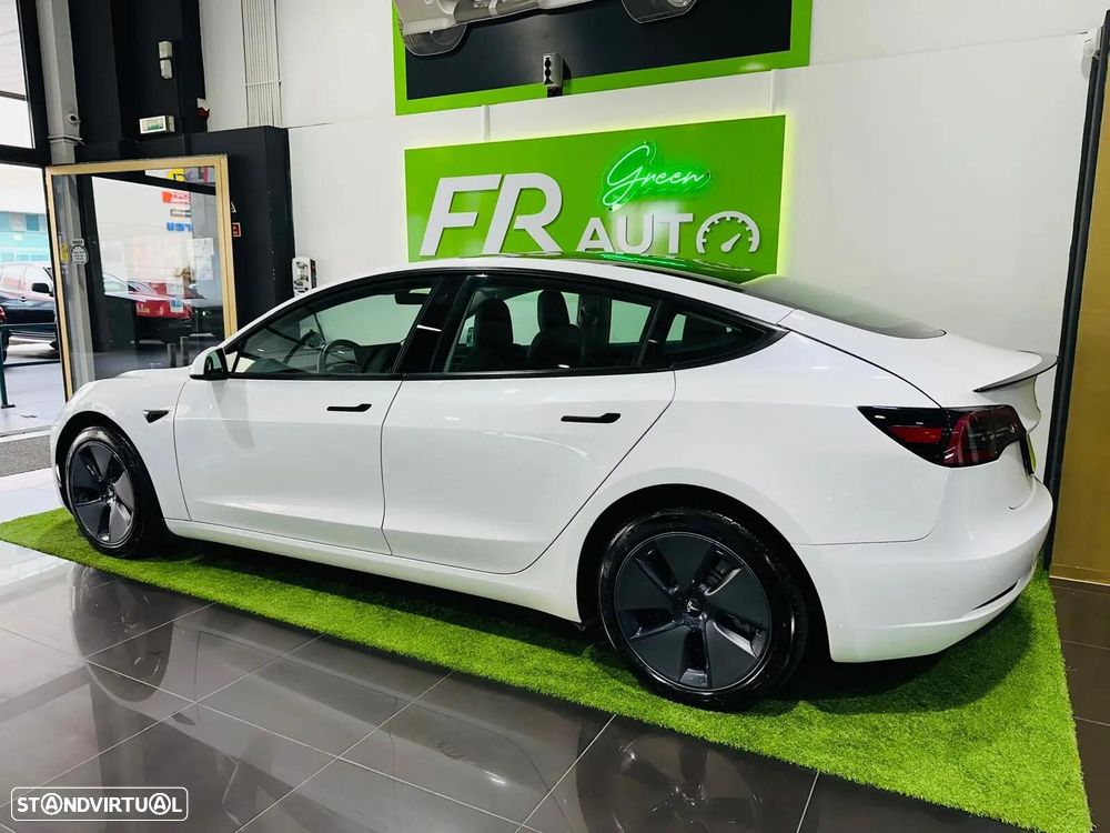 Tesla Model 3 Standard RWD - 12