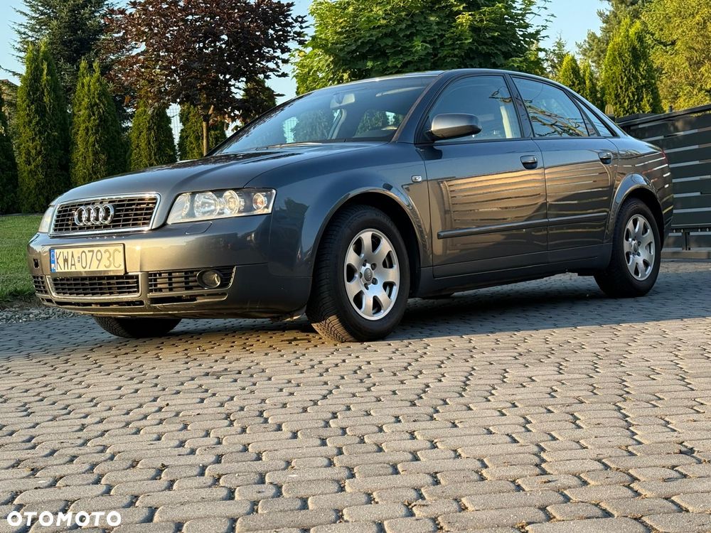 Audi A4 Limousine 2 - 1