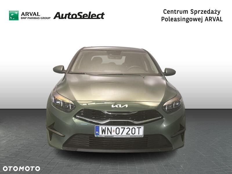Kia Ceed - 9