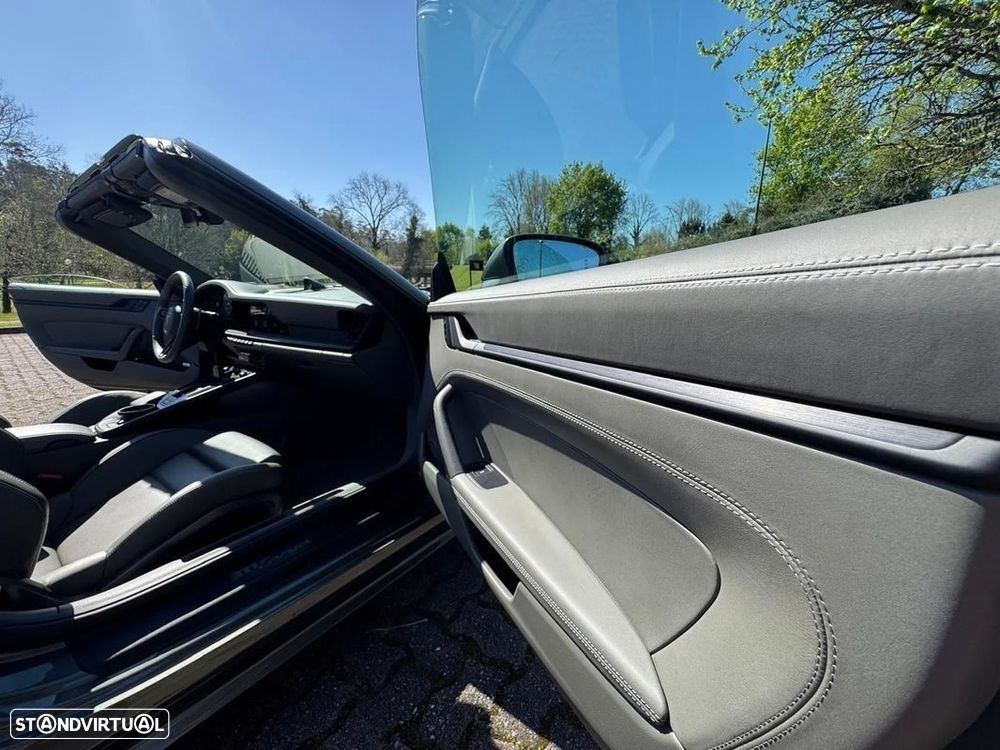 Porsche 911 (992) Targa 4 GTS PDK - 7