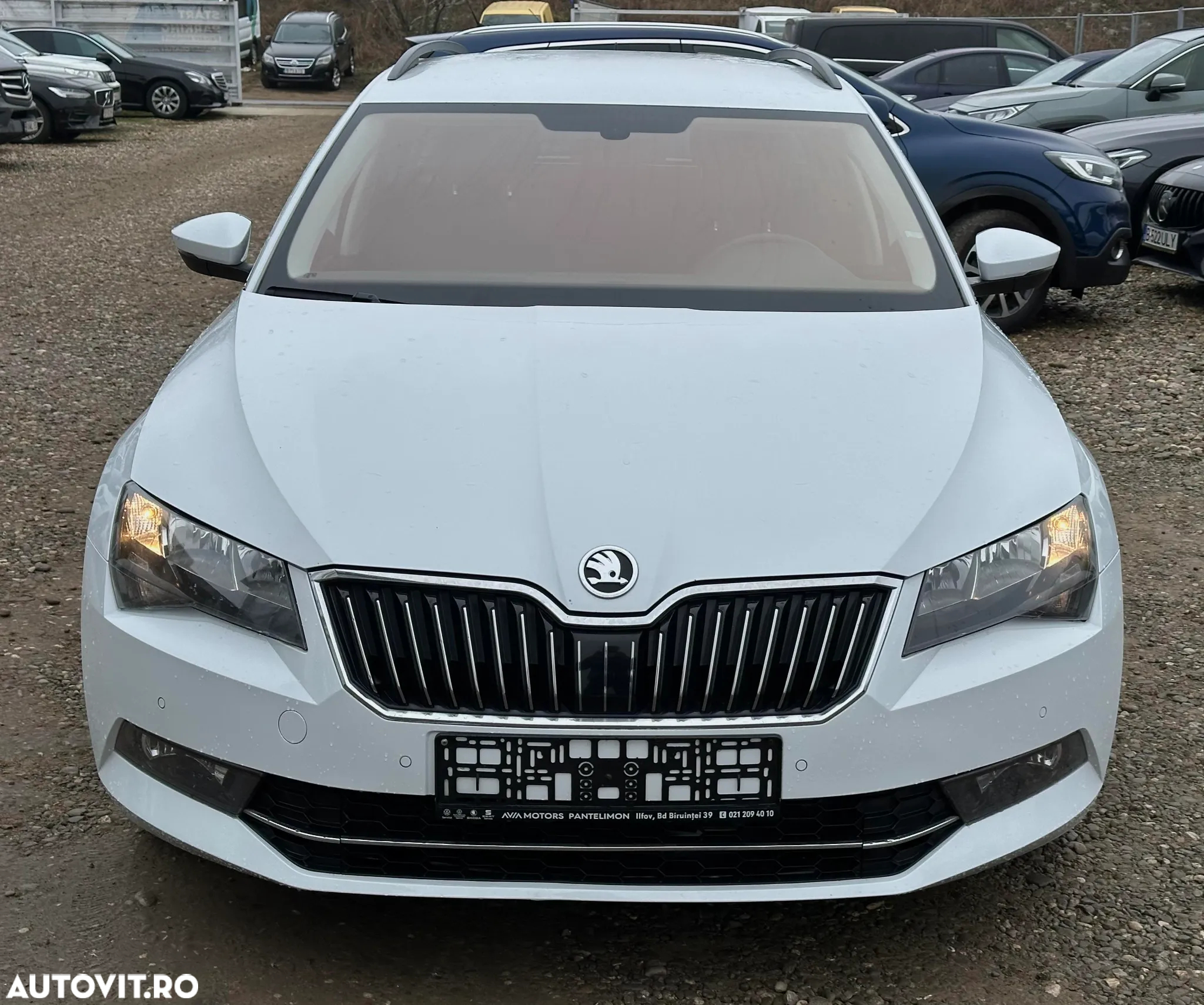 Skoda Superb 1.6 TDI DSG Ambition - 29