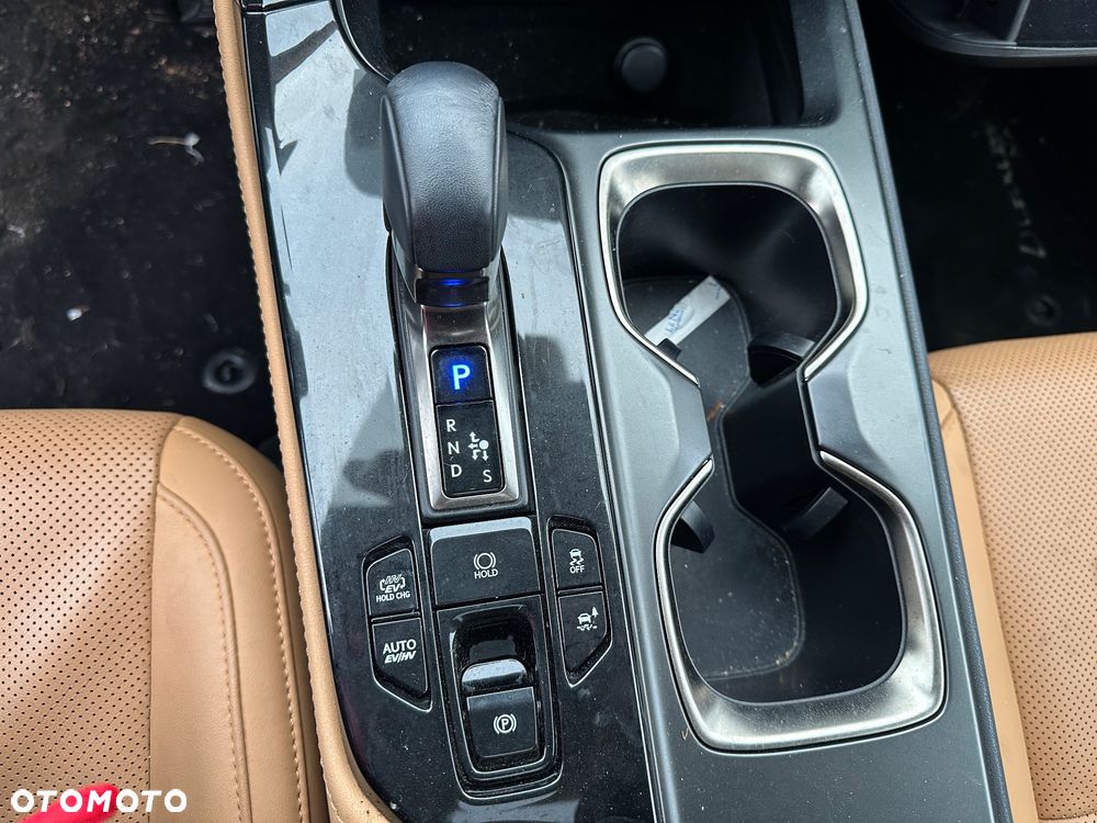 Lexus NX 450h+ E-FOUR - 20