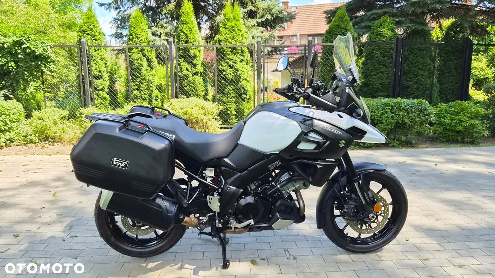 Suzuki V-STROM - 5