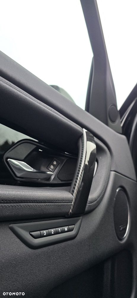 Land Rover Discovery Sport P250 R-Dynamic - 8