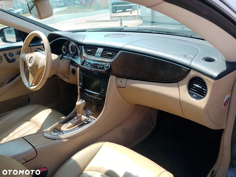 Mercedes-Benz CLS 350 CGI 7G-TRONIC - 14