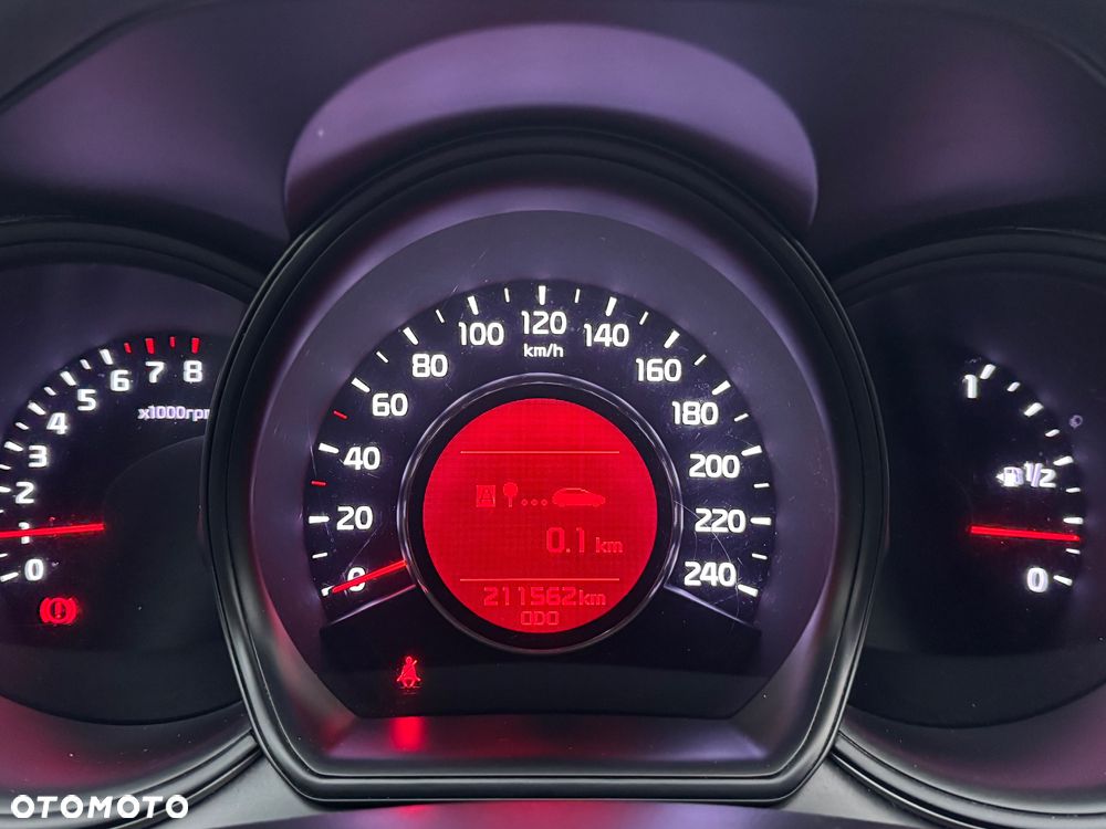 Kia Ceed 1.6 GDI Vision - 23