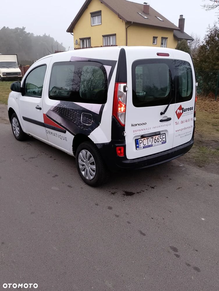 Renault KANGOO - 23