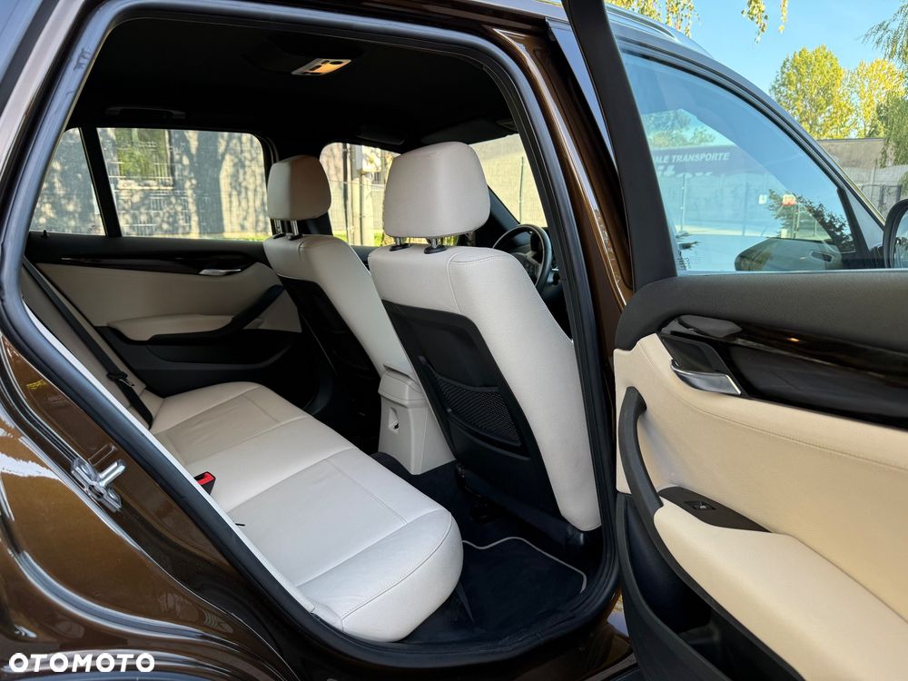 BMW X1 - 10
