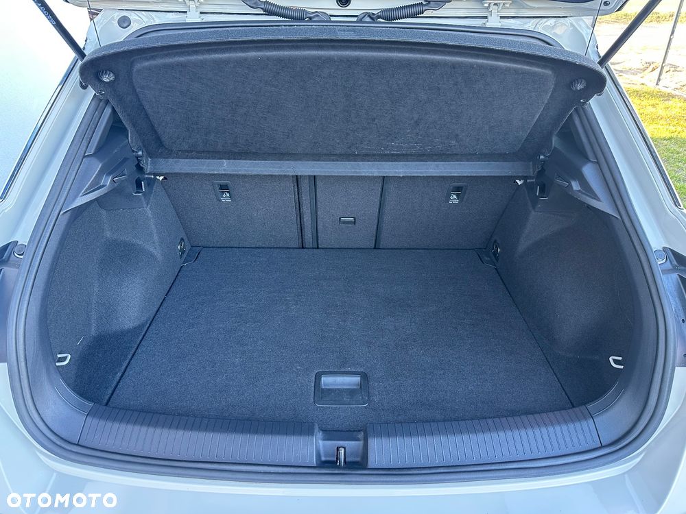 Volkswagen T-Roc 1.5 TSI R-Line DSG - 17