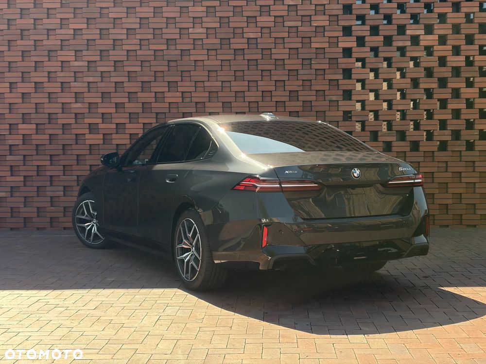 BMW Seria 5 520d xDrive mHEV - 7