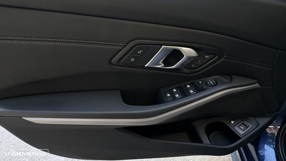 BMW 330 e xDrive Aut. - 10