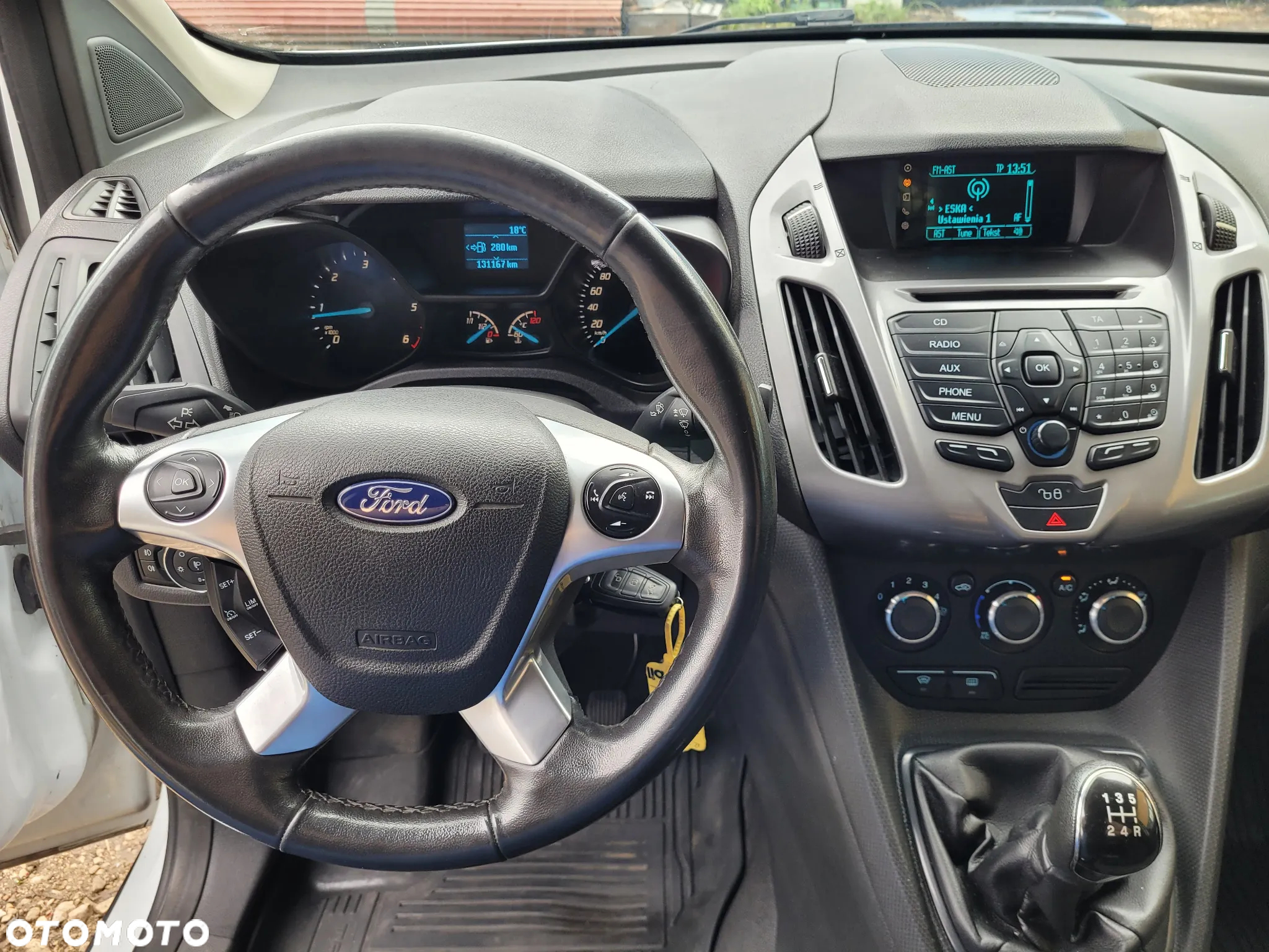 Ford Transit Connect - 9