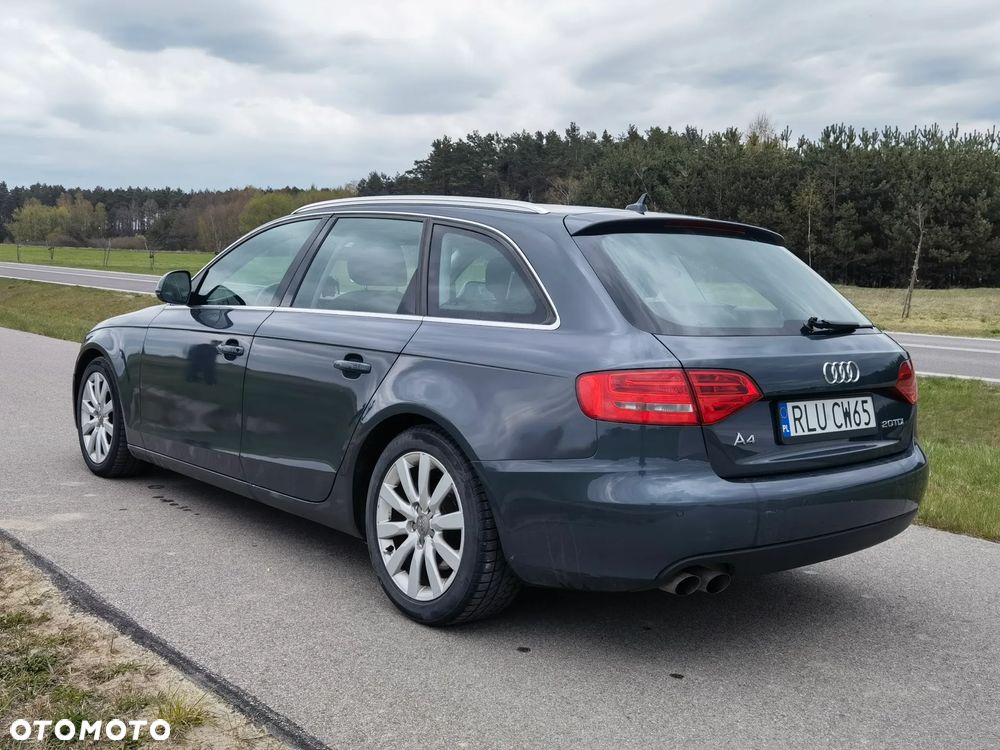Audi A4 Avant 2.0 TDI - 5