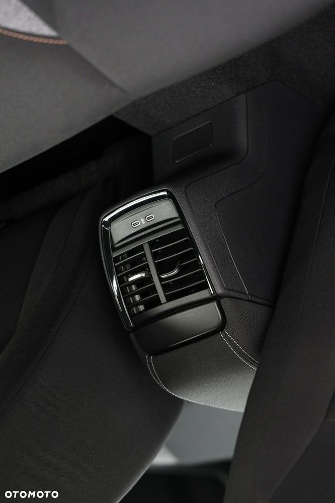 Skoda Scala 1.0 TSI Selection DSG - 28