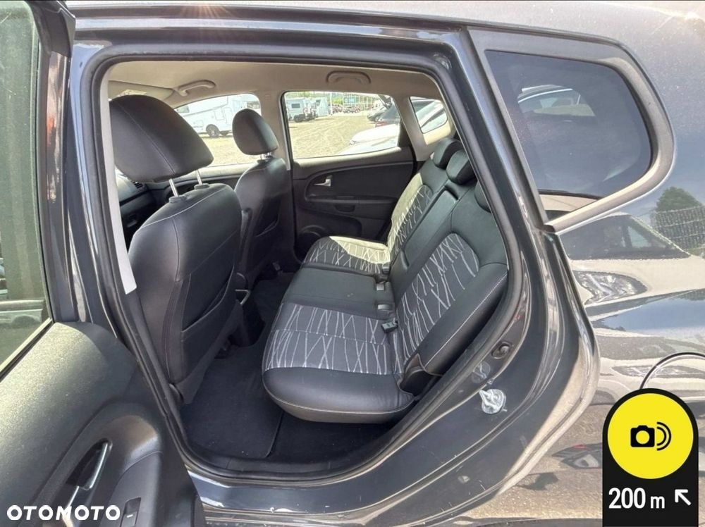 Kia Venga 1.6 CVVT Automatik Dream-Team Edition - 11