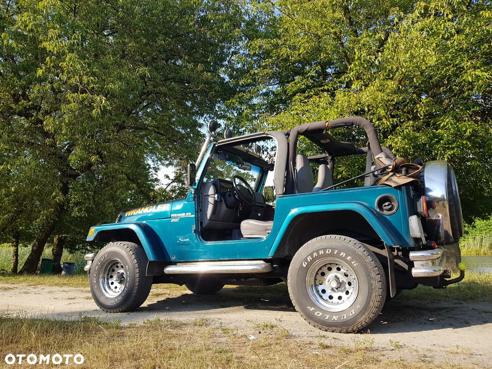 Jeep Wrangler 2.5 Sport - 31