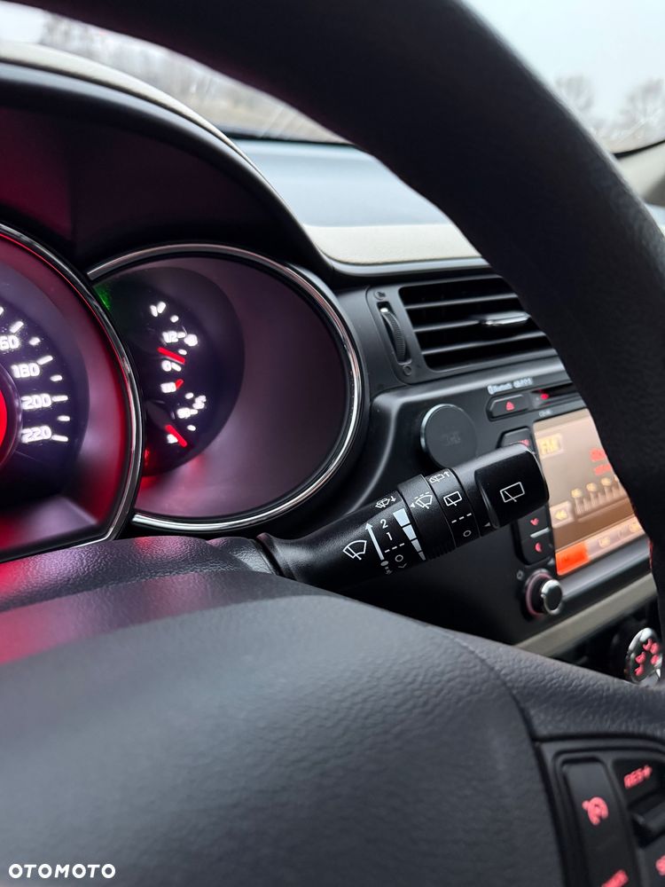 Kia Rio 1.1 CRDI Spirit - 15