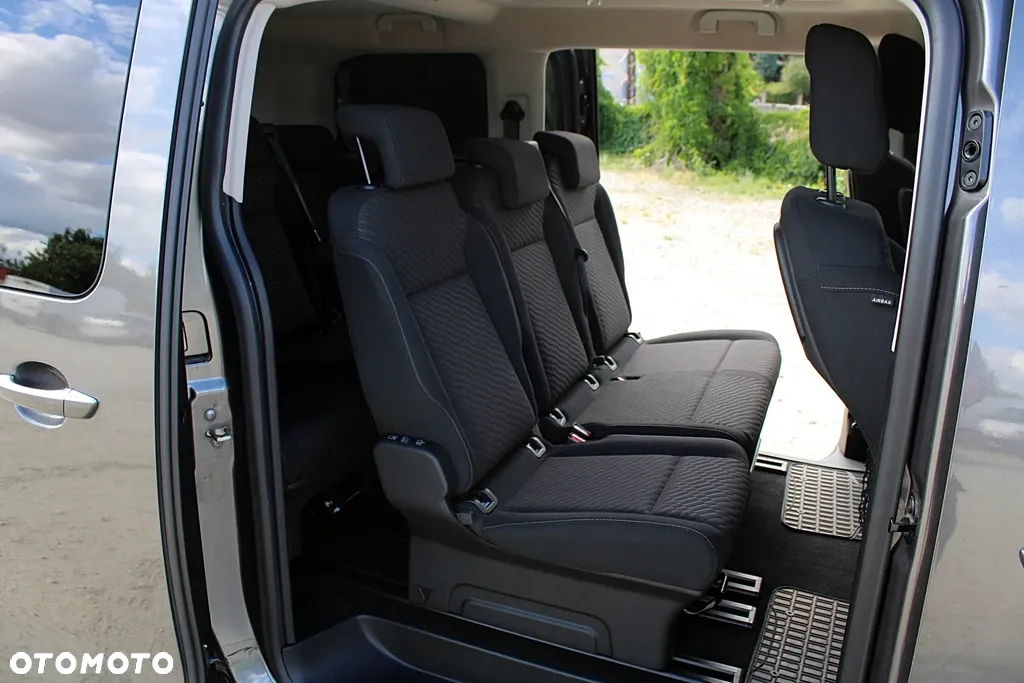 Toyota Proace Verso - 18