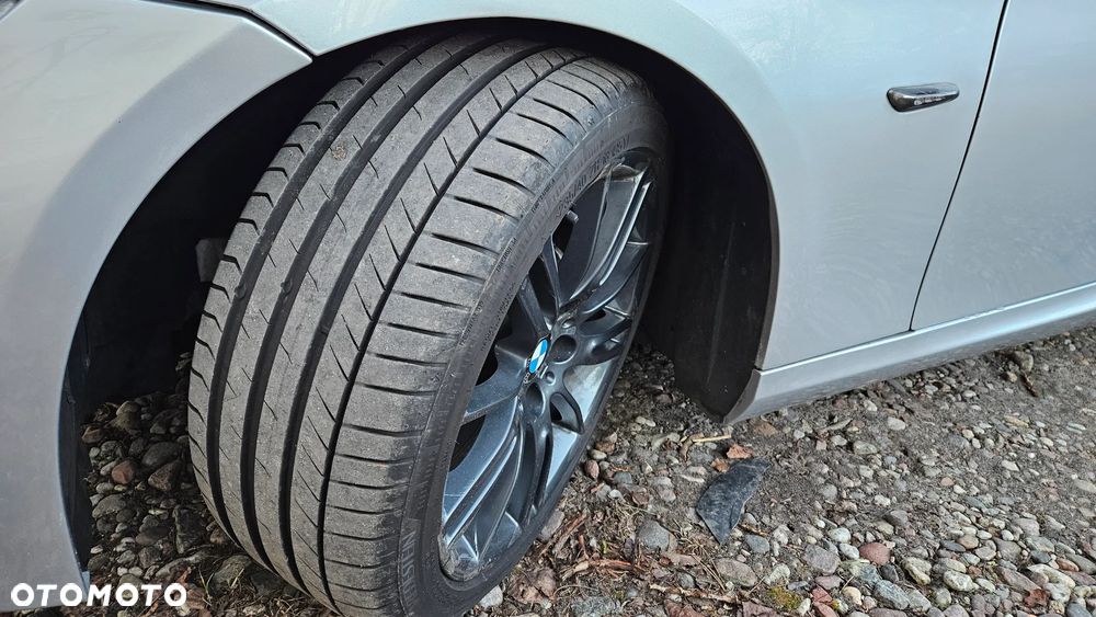 BMW Seria 3 330d - 11