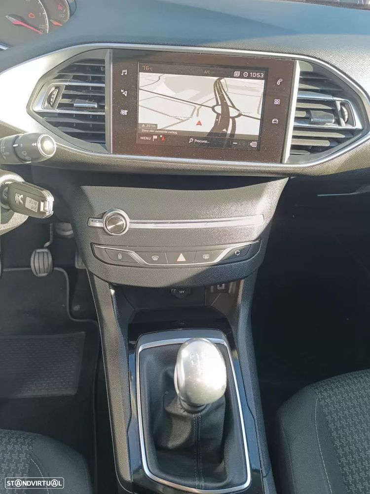 Peugeot 308 1.6 BlueHDi Allure - 17