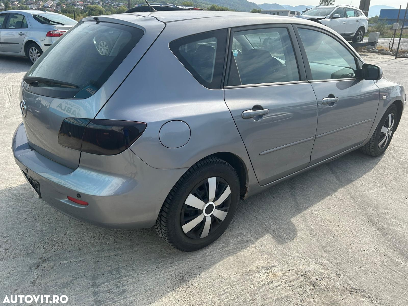 Dezmembrez Mazda 3 1.4 i 2006 ZJ - 5