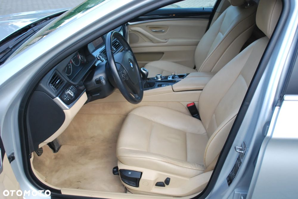 BMW Seria 5 520d Edition Fleet - 17