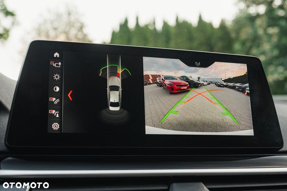 BMW Seria 5 520d - 18
