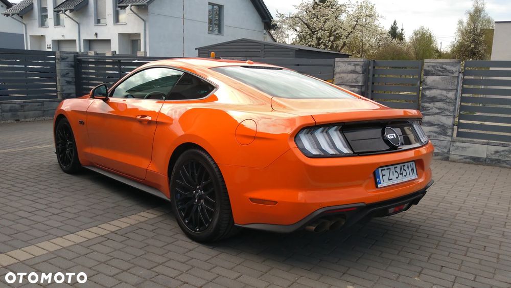 Ford Mustang - 13
