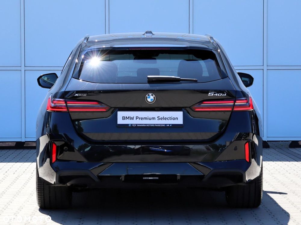 BMW Seria 5 - 11