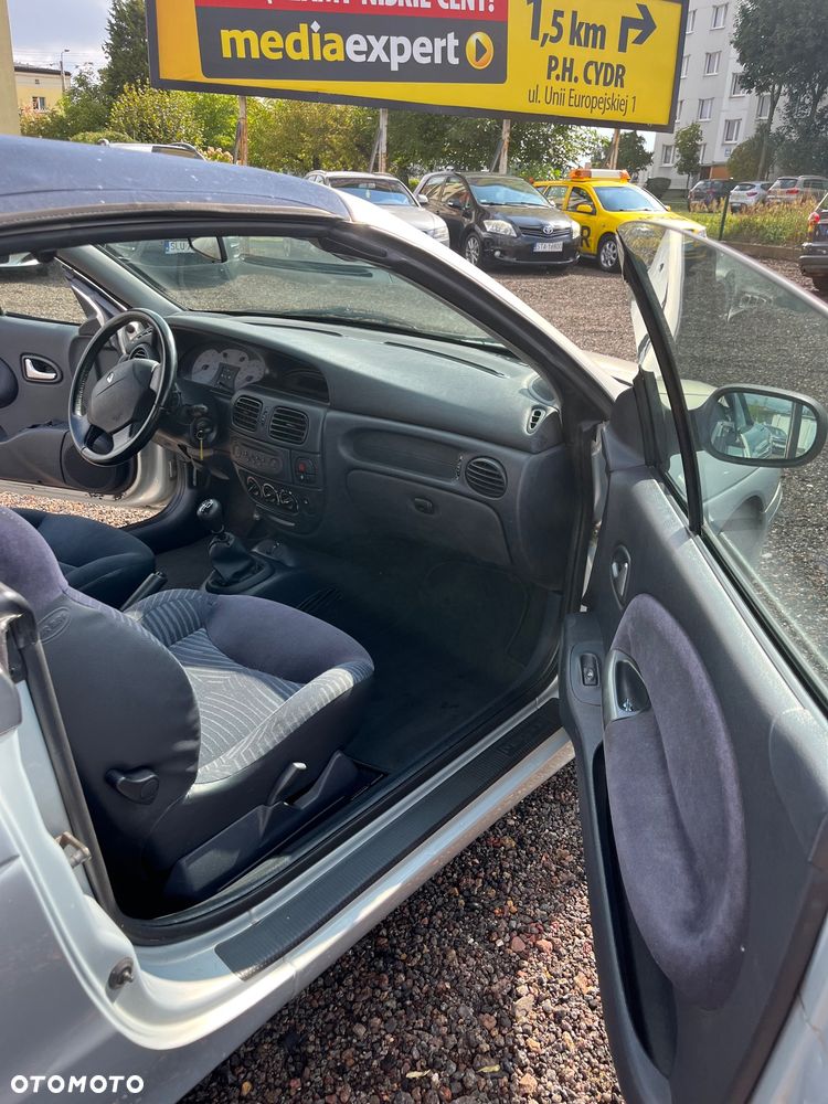 Renault Megane 1.6 - 15