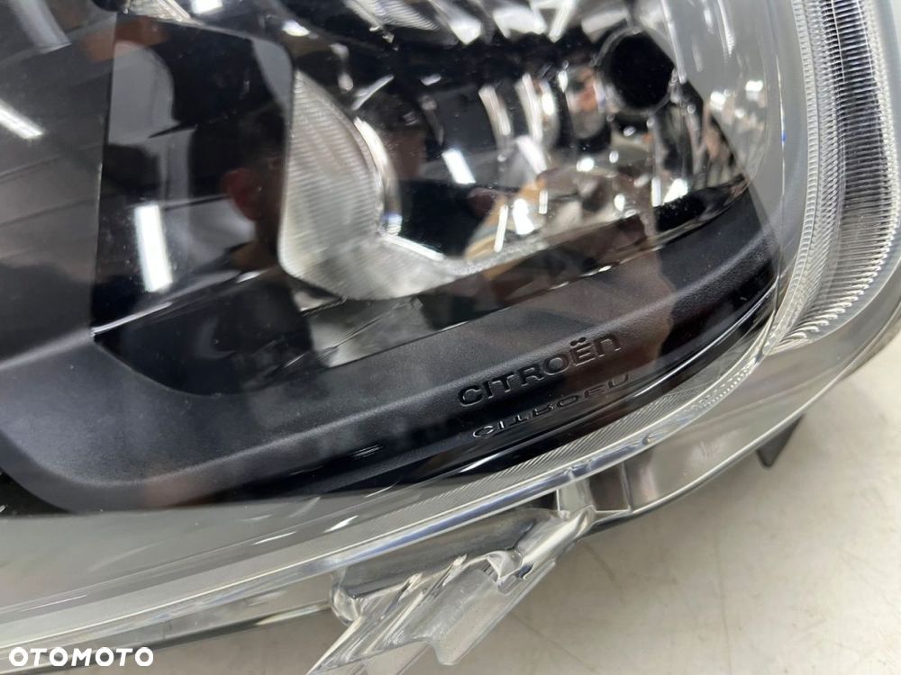 Lampa reflektor Citroen Berlingo III 3 Multispace 18-23r. lewa przednia wersja osobowa lewy przód - 7
