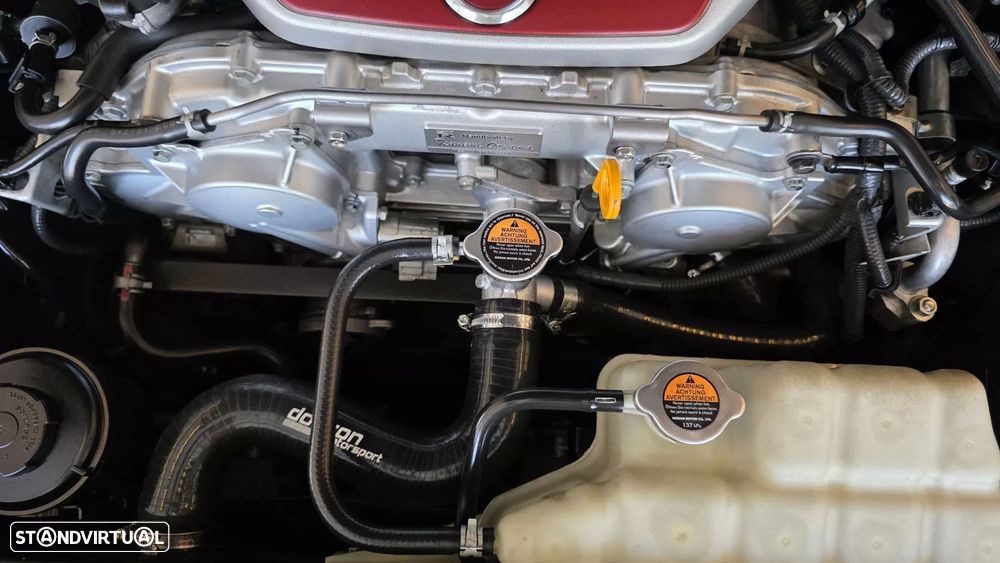 Nissan GT-R Black Edition - 28