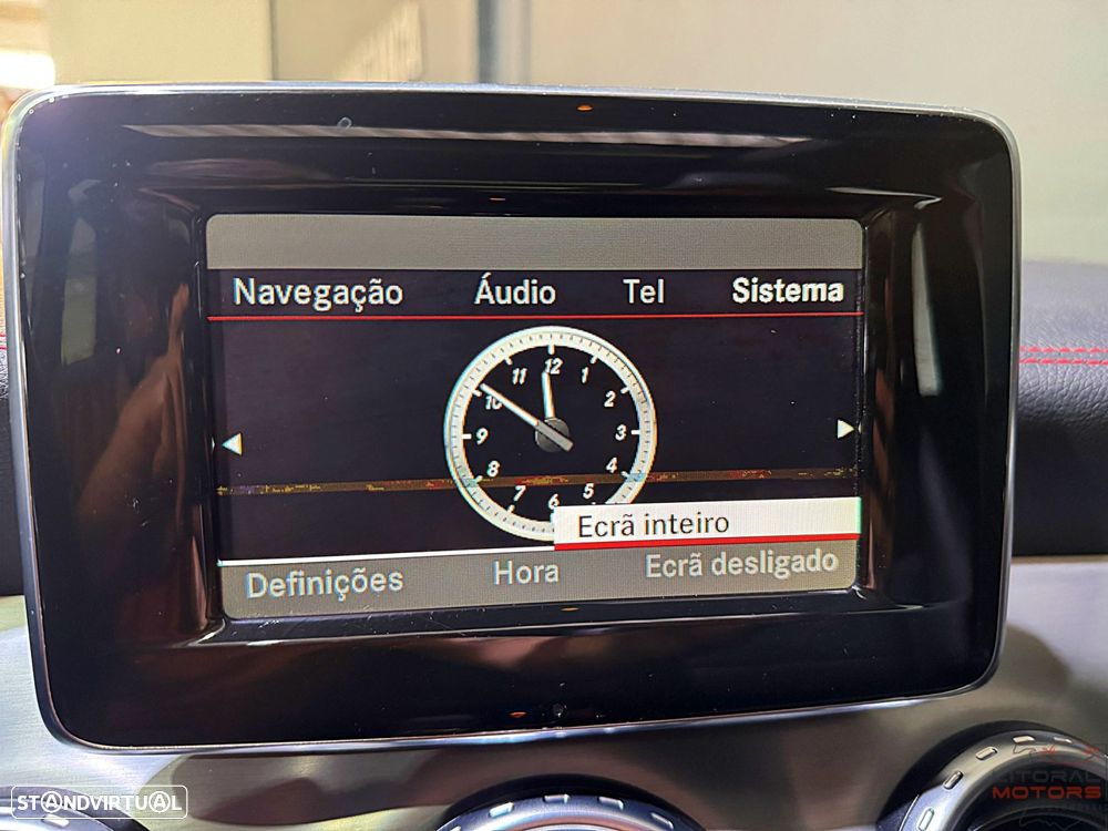 Mercedes-Benz GLA 220 CDI 4Matic 7G-DCT AMG Line - 35