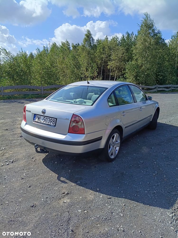 Volkswagen Passat 2.0 Comfortline - 2