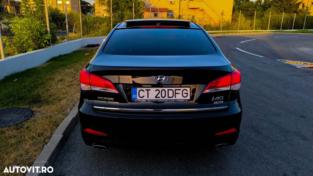 Hyundai i40 1.7 CRDI DPF Sedan TPMS Aut. Supreme - 8