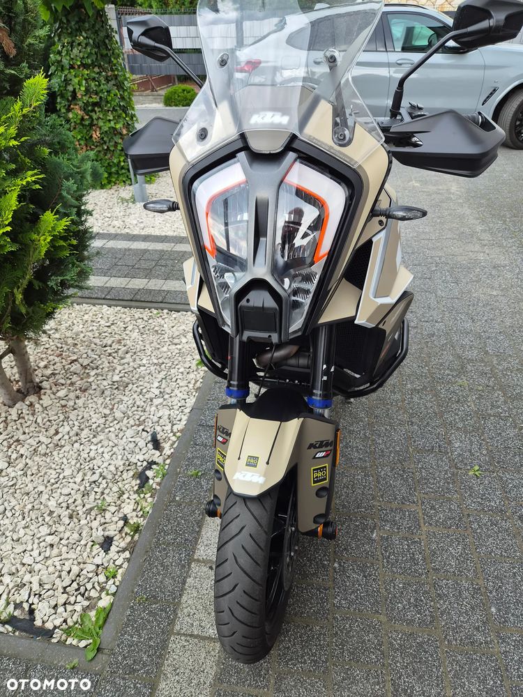 KTM Super Adventure - 11