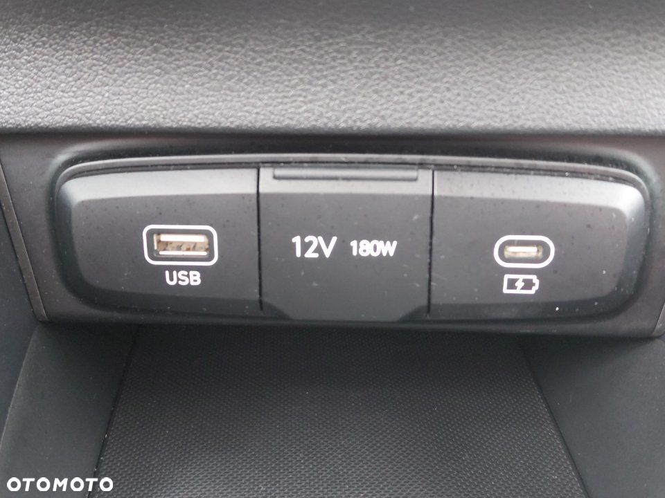 Hyundai i20 - 25